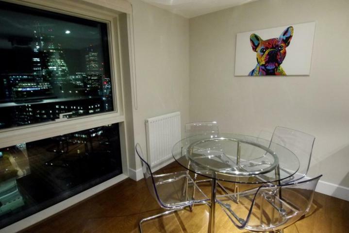 Apartment One Commercial Street