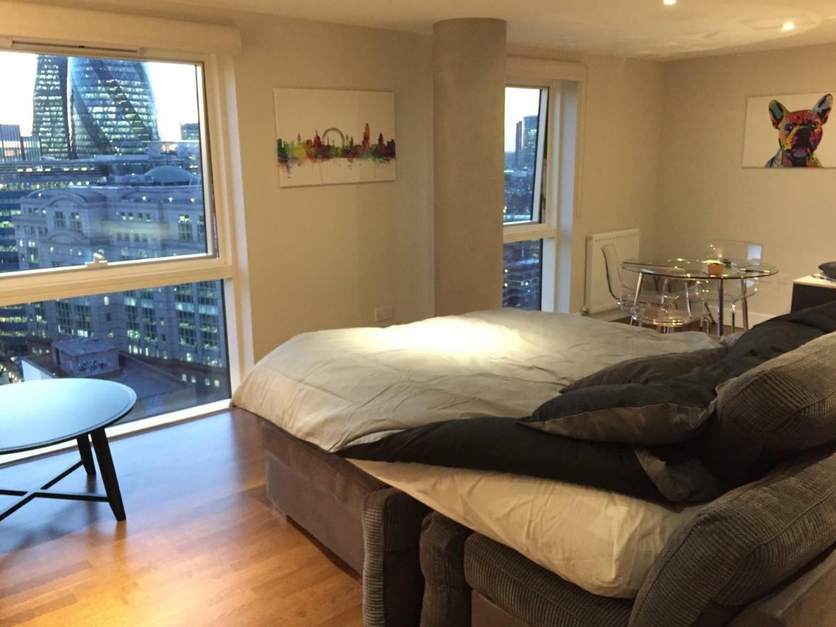 One Commercial Street Apartment